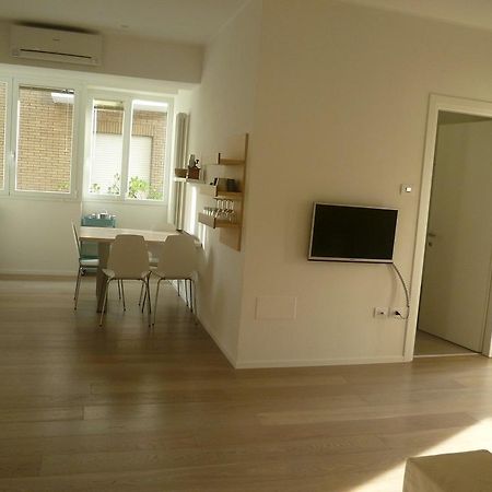Suite Mare Centro Pesaro Exteriör bild